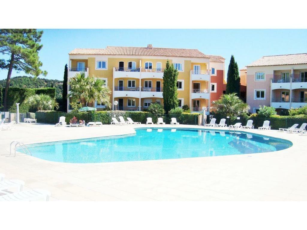 Appartement Piscine Mer Montagne Les Issambres Buitenkant foto