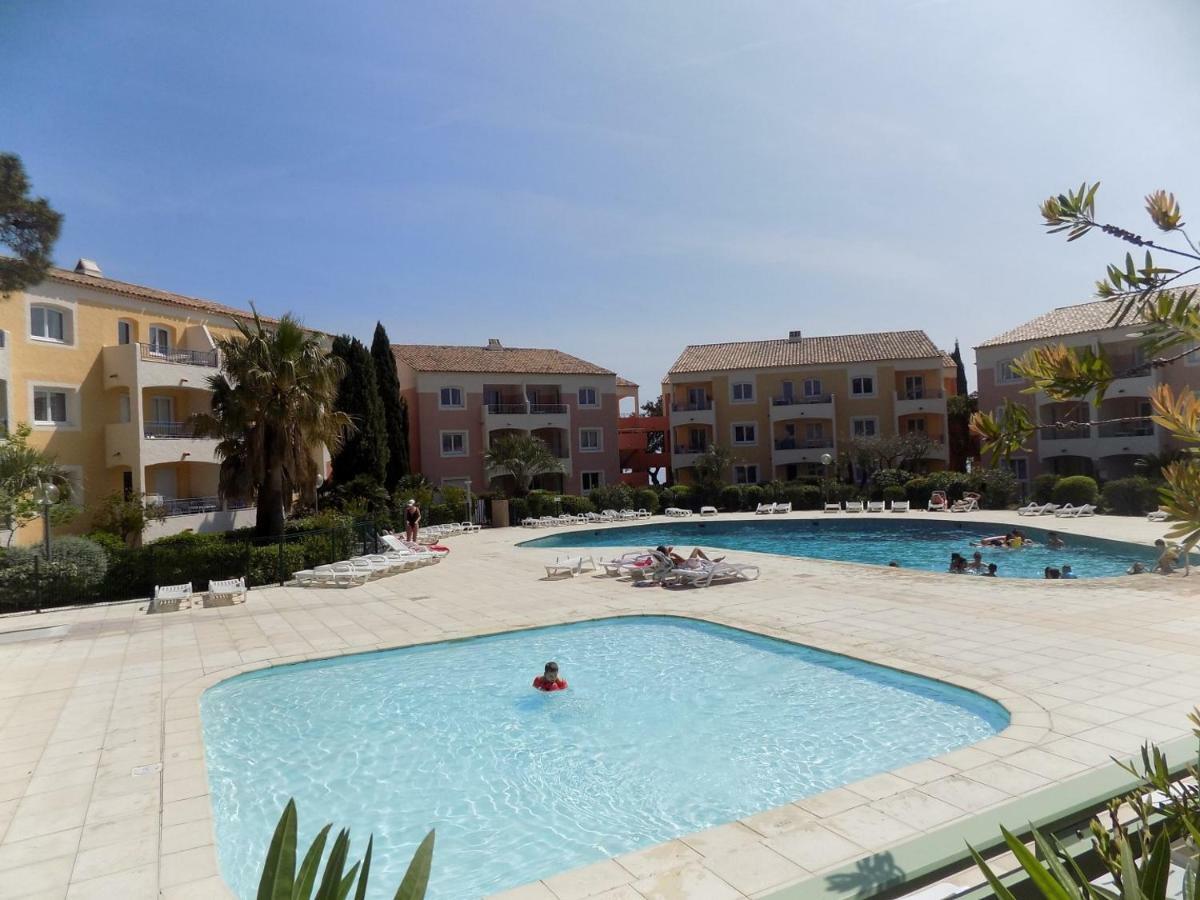 Appartement Piscine Mer Montagne Les Issambres Buitenkant foto